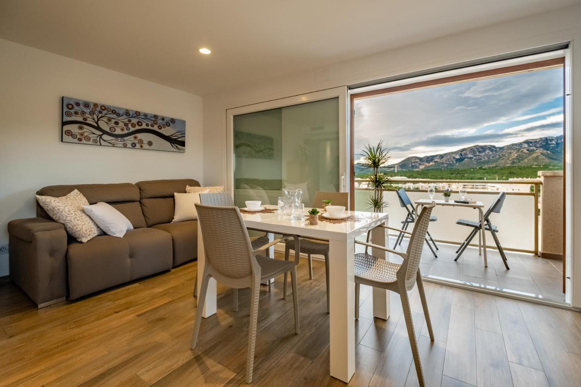 Apartamento Con Terraza, Vistas Playa Y Montana Hospitalet De L'Infant Ngoại thất bức ảnh
