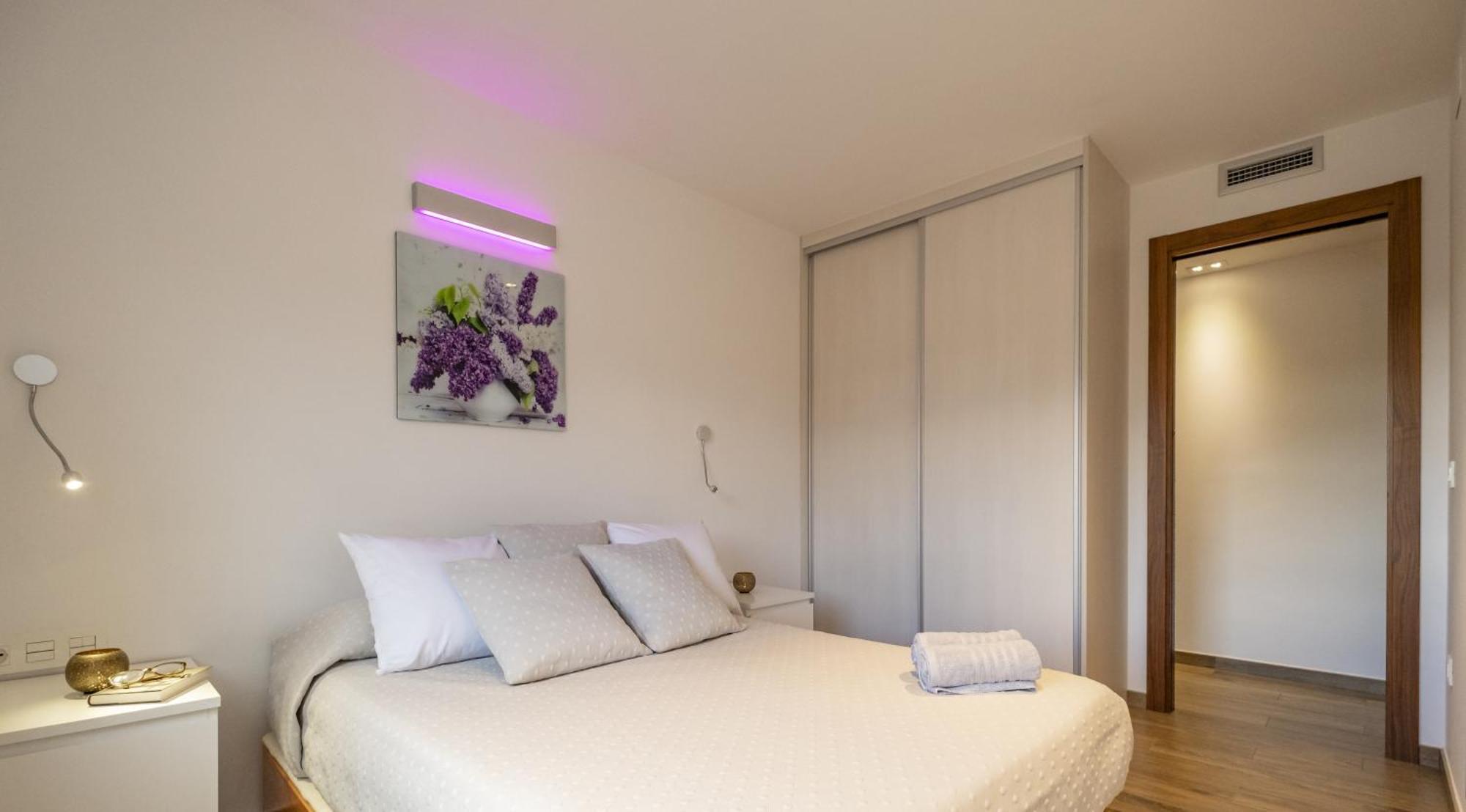 Apartamento Con Terraza, Vistas Playa Y Montana Hospitalet De L'Infant Ngoại thất bức ảnh
